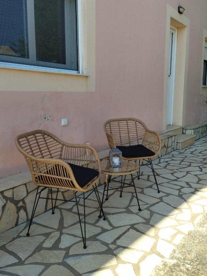 Villa Serenity Vovikes Exterior photo
