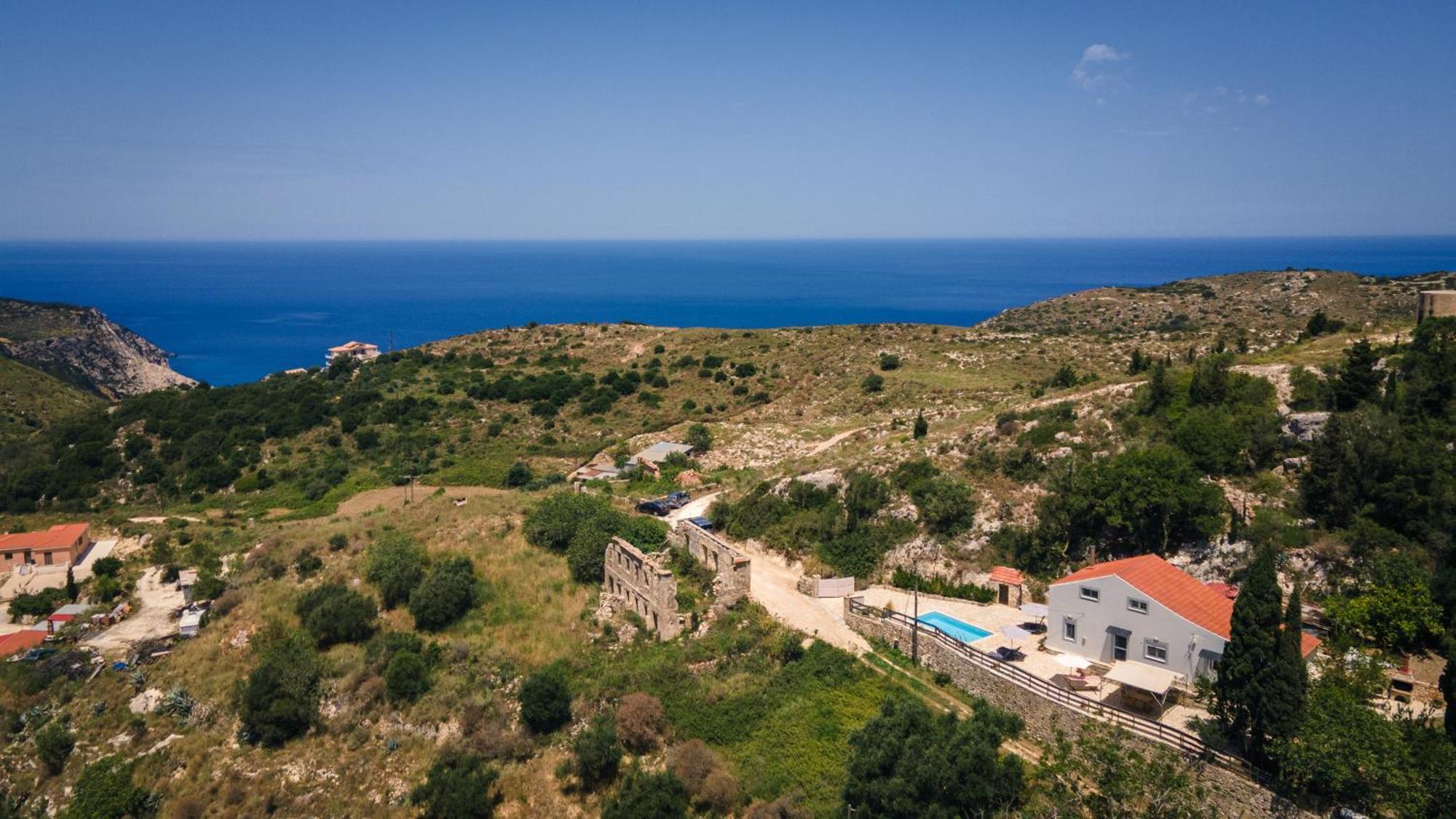 Villa Serenity Vovikes Exterior photo